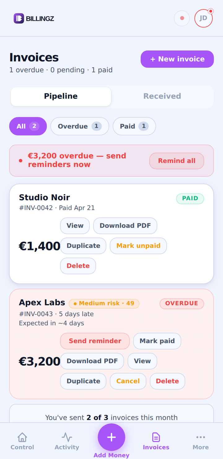 Billingz Invoices, Studio Noir paid, Apex Labs overdue €3,200