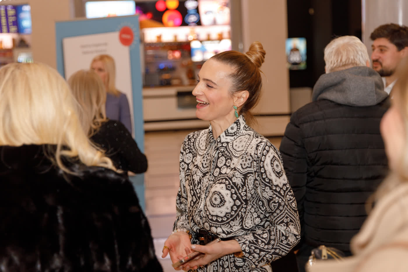 Guests arriving at the Belgrade promotion of Buđenje svesti, 2023